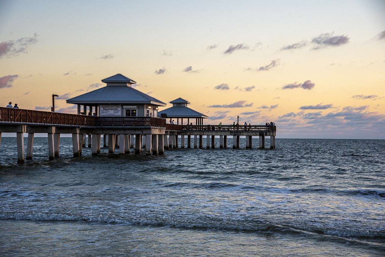 Discover the Allure of Fort Myers: Your Gateway to Vibrant Communities